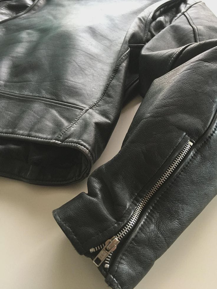 Men’s Classic Black Leather Biker Jacket